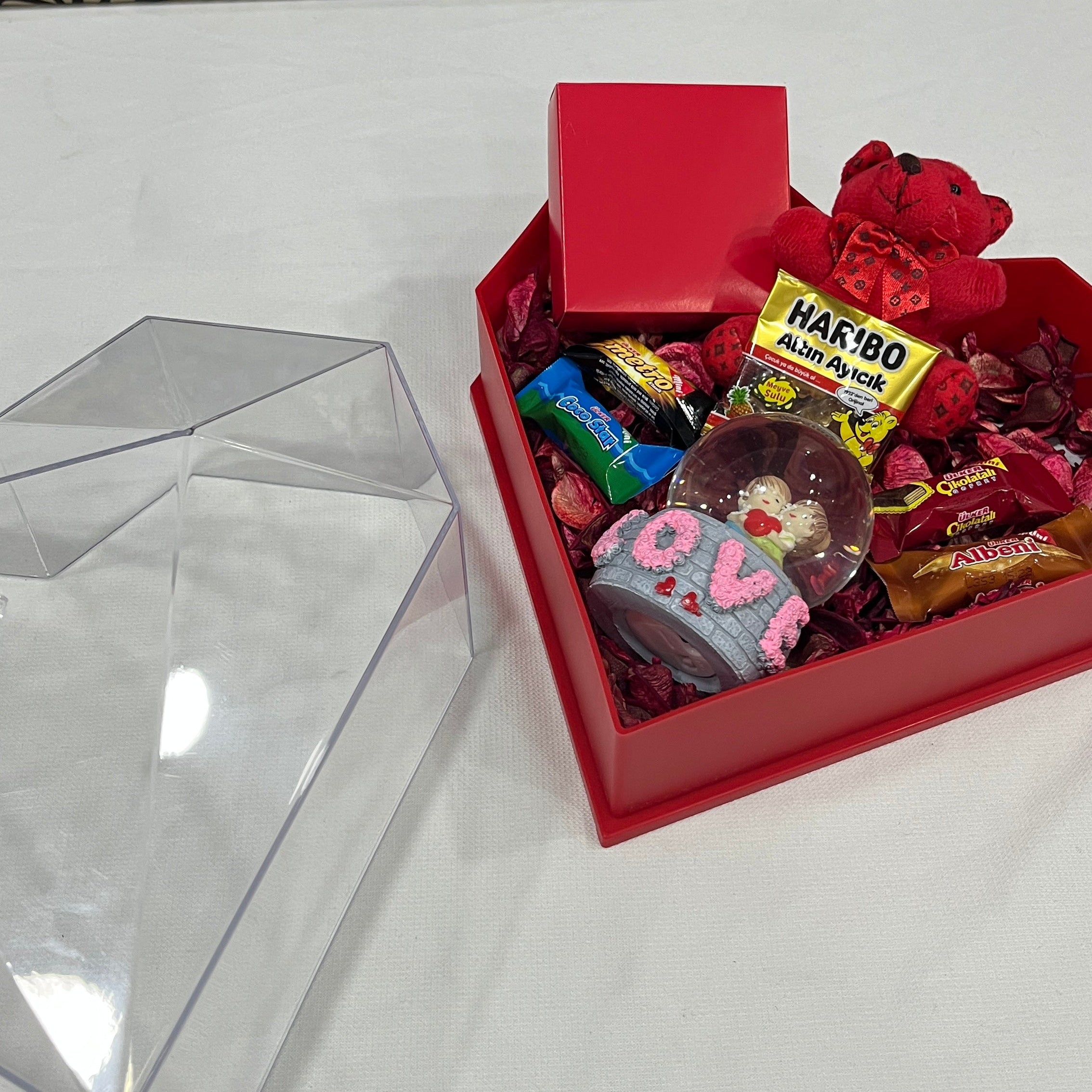 Madame's Bless Hediye Kutusu